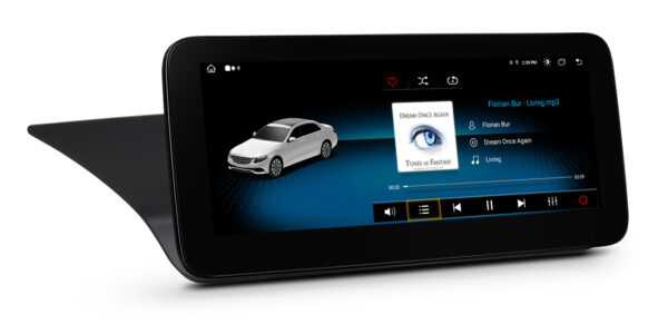Mercedes-Benz | Android / iPhone | Octa-core | 8GB RAM & 128GB ROM | Integrated 4G LTE | QAM1250M12ER