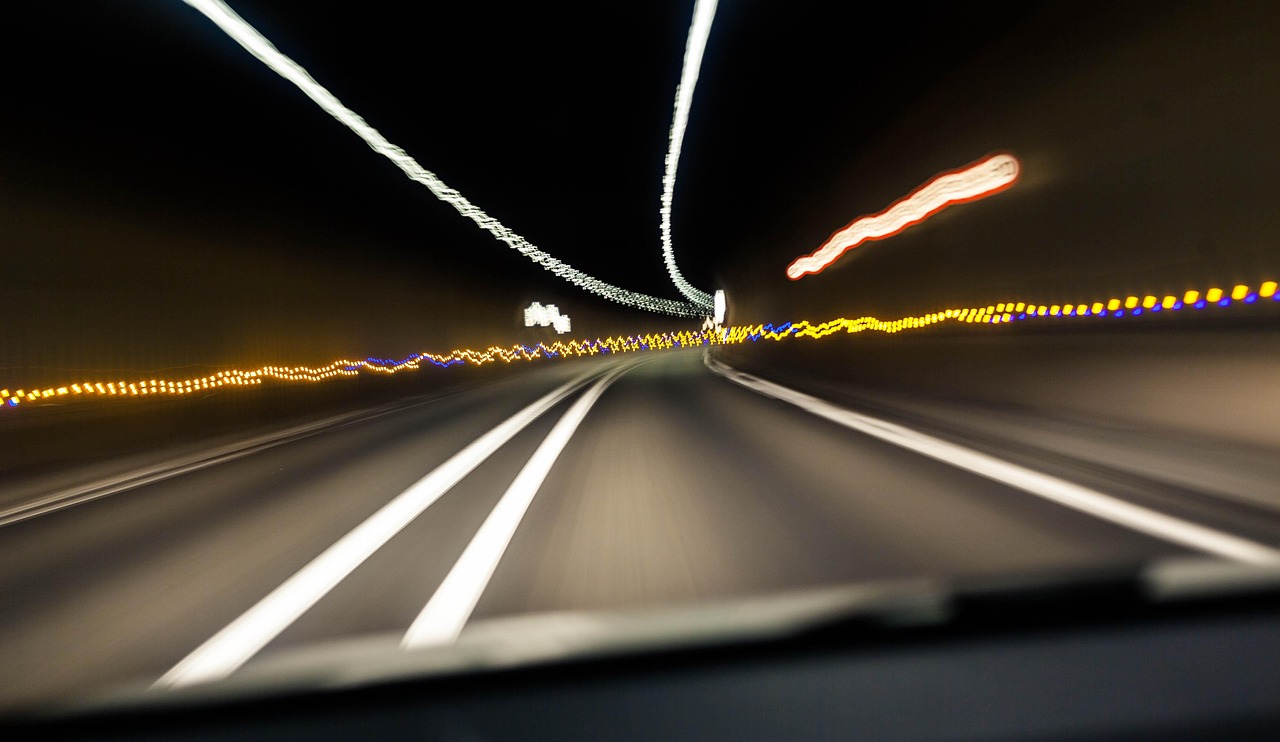 Roof Mounted Screens – The Passenger’s Best Friend
